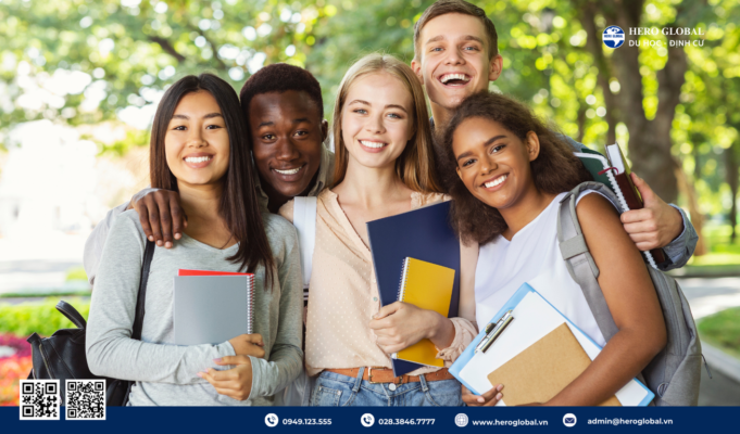 Môi trường học tập quốc tế đa dạng văn hoá